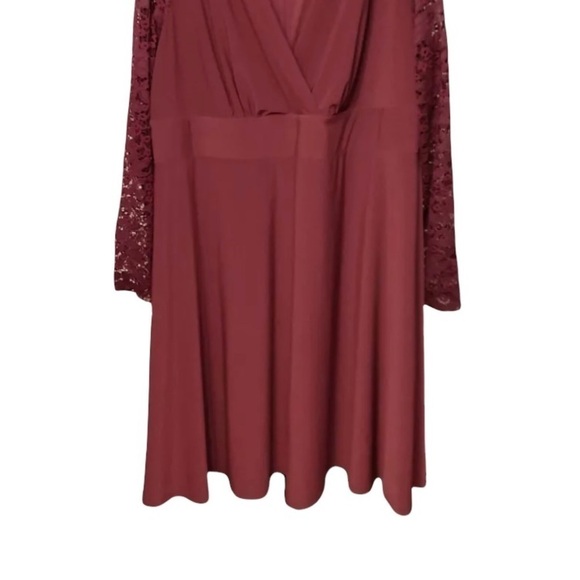 Ashley Graham Women’s Plus 2X Burgundy Red Long Sleeve Dress - Picture 4 of 9